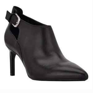 CALVIN KLEIN Shelby Bootie Size 8M.